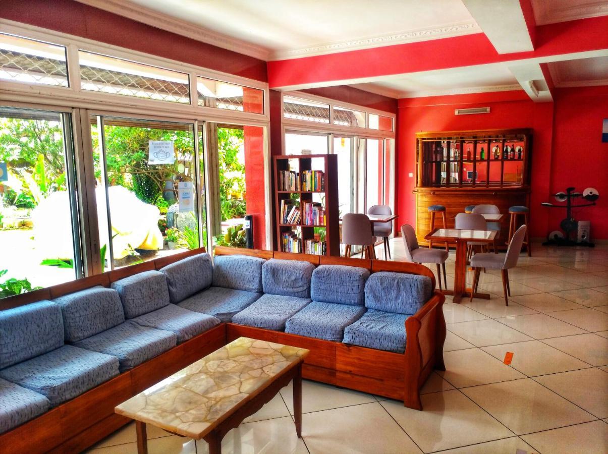 Oceanis Home & Voyages Ivato  Екстериор снимка