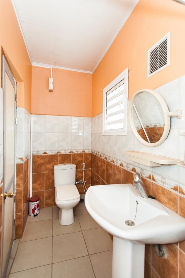 Oceanis Home & Voyages Ivato  Екстериор снимка