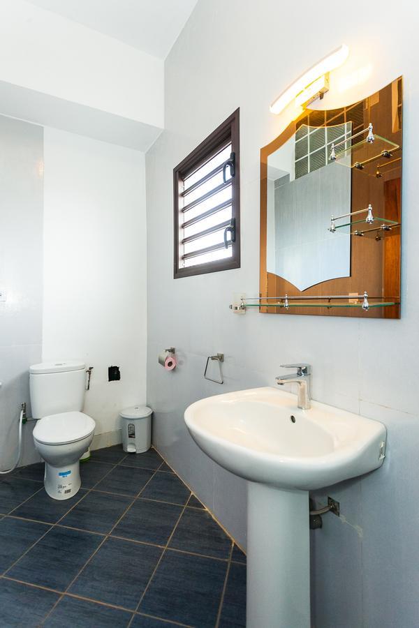 Oceanis Home & Voyages Ivato  Екстериор снимка